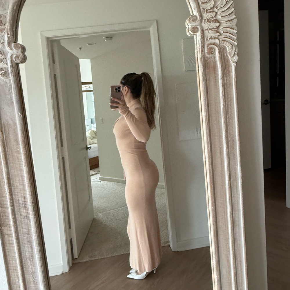 Lovers and Friends Pink Knit Maxi Dress with Slit XS - Picture 7 of 9